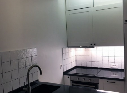 Plan de travail sur mesure granit noir poli