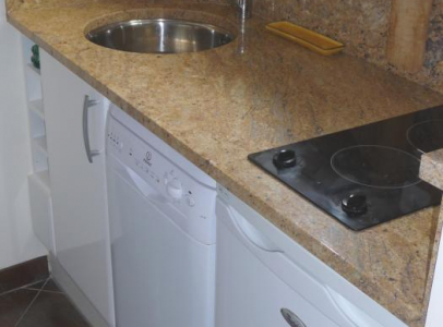 Granit Kashmere Gold