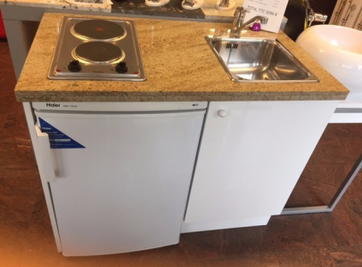 Kitchenette 108x65 sur mesure