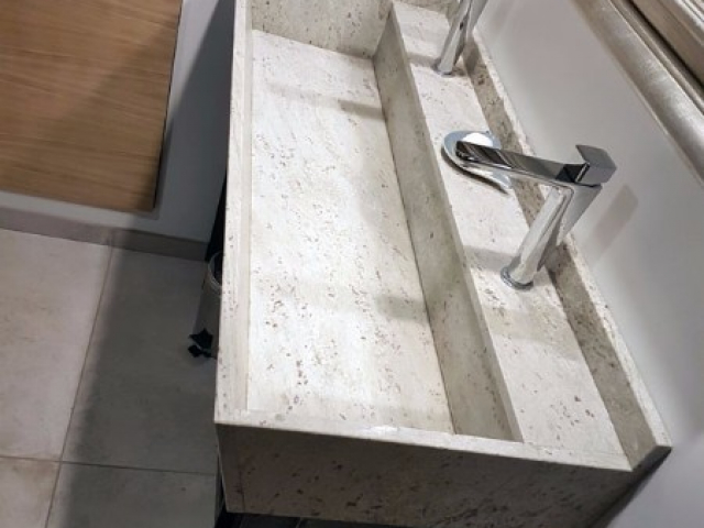 Lavabo en granit sur mesure