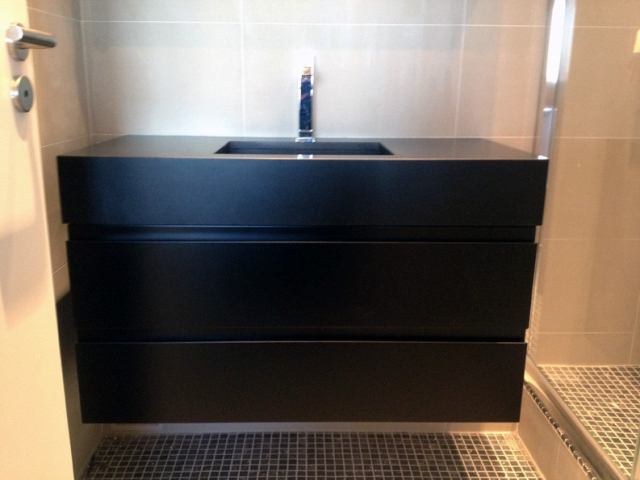 Meuble vasque noir